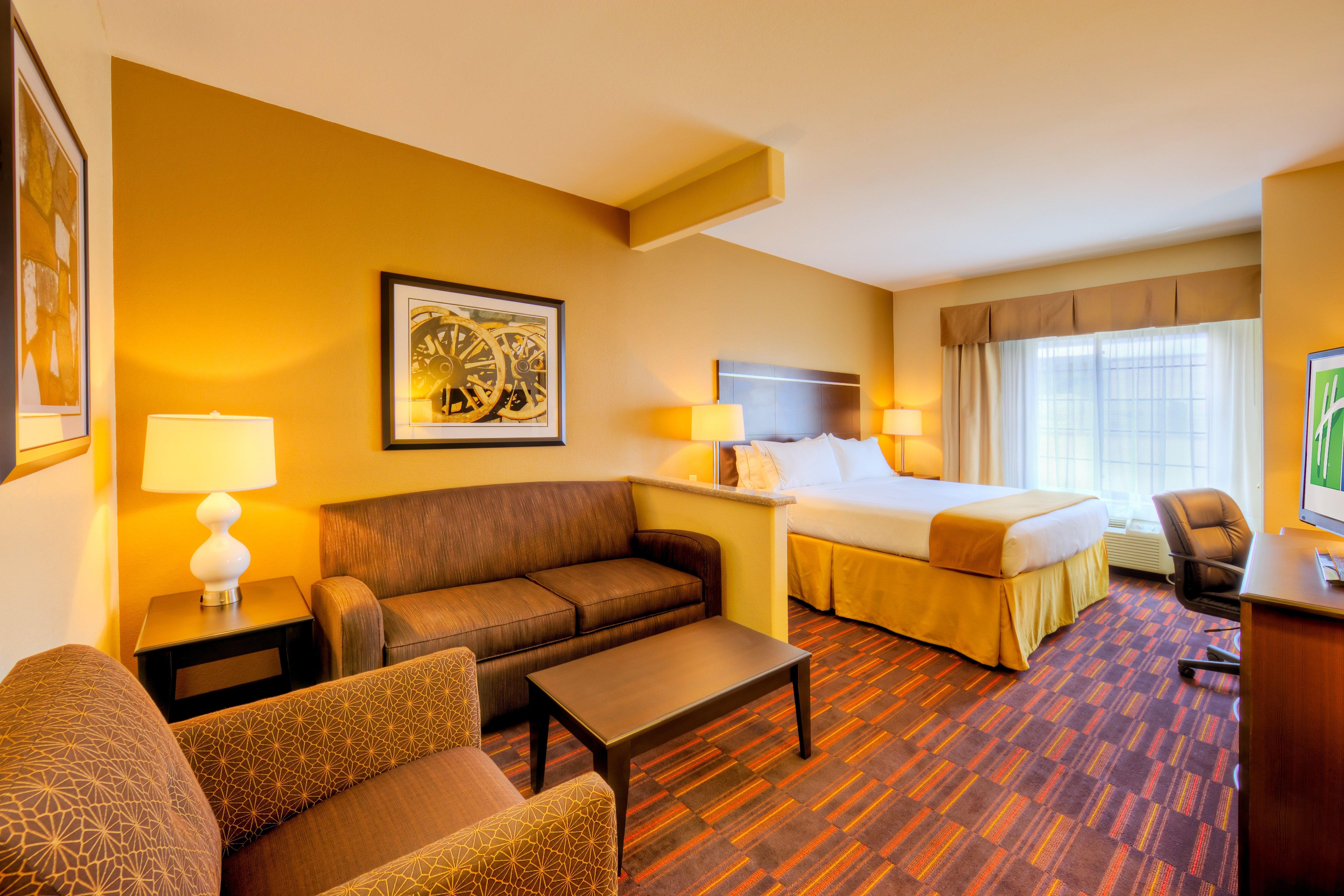 Holiday Inn Express And Suites Granbury By Ihg מראה חיצוני תמונה