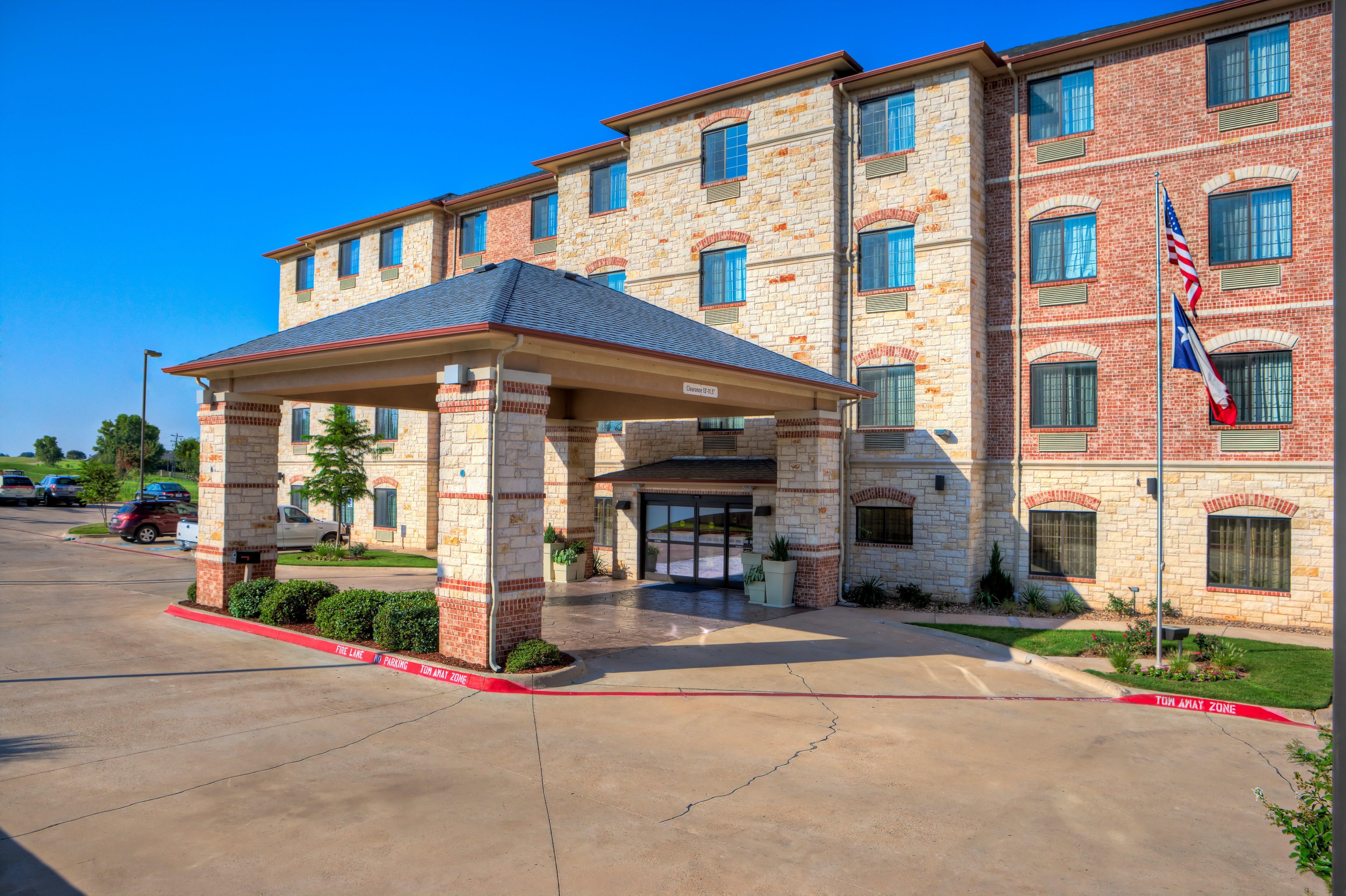 Holiday Inn Express And Suites Granbury By Ihg מראה חיצוני תמונה
